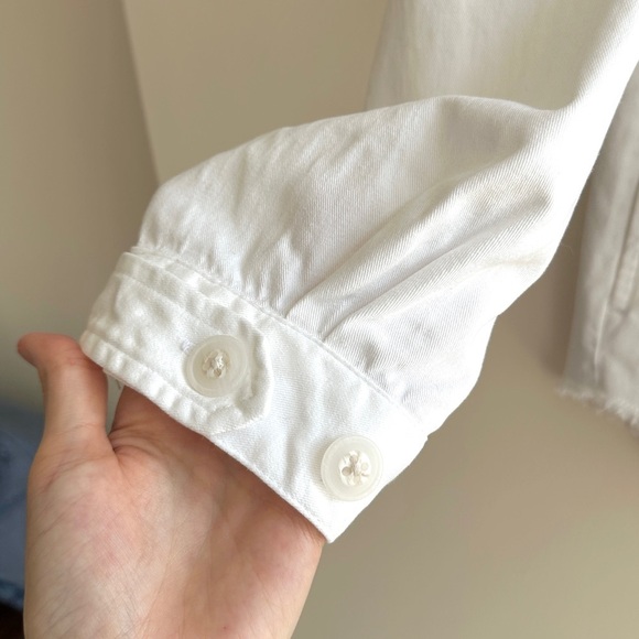 Democracy White Denim Button Down Shirt Jacket w/ Raw Hem & Pockets, Size Small - Picture 5 of 16